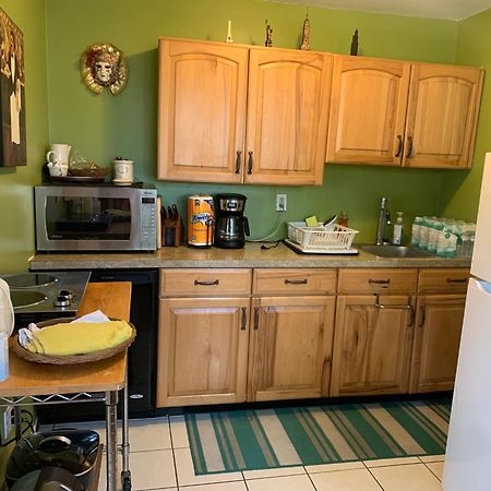One Bed Suite Near Beaches And Downtown Сарасота Екстериор снимка
